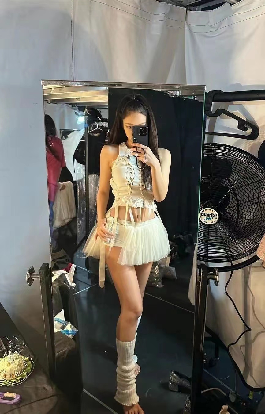 堆堆袜穿搭爆火视频,堆堆袜可爱网红爆款