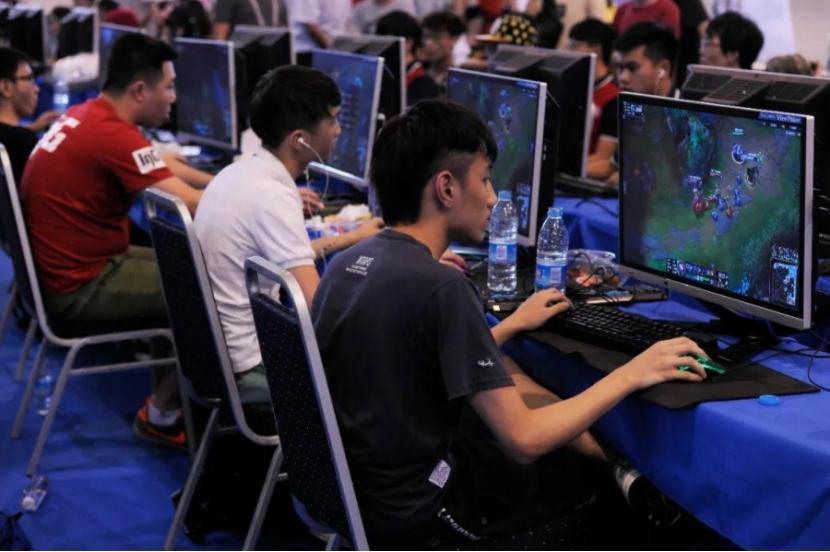 网络游戏的是与非,网络游戏是什么概念板块