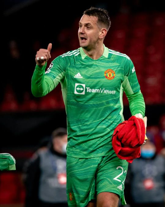 谁是红魔最年长的签约？