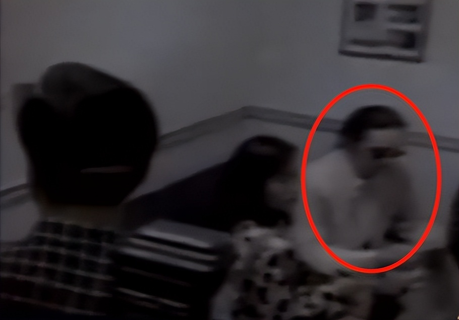 揭秘一代歌后邓丽君死亡之谜,邓丽君简介几岁死的