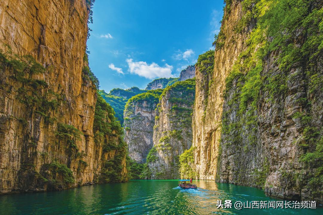 长治大峡谷八泉峡玩一趟,来一趟八泉峡文案