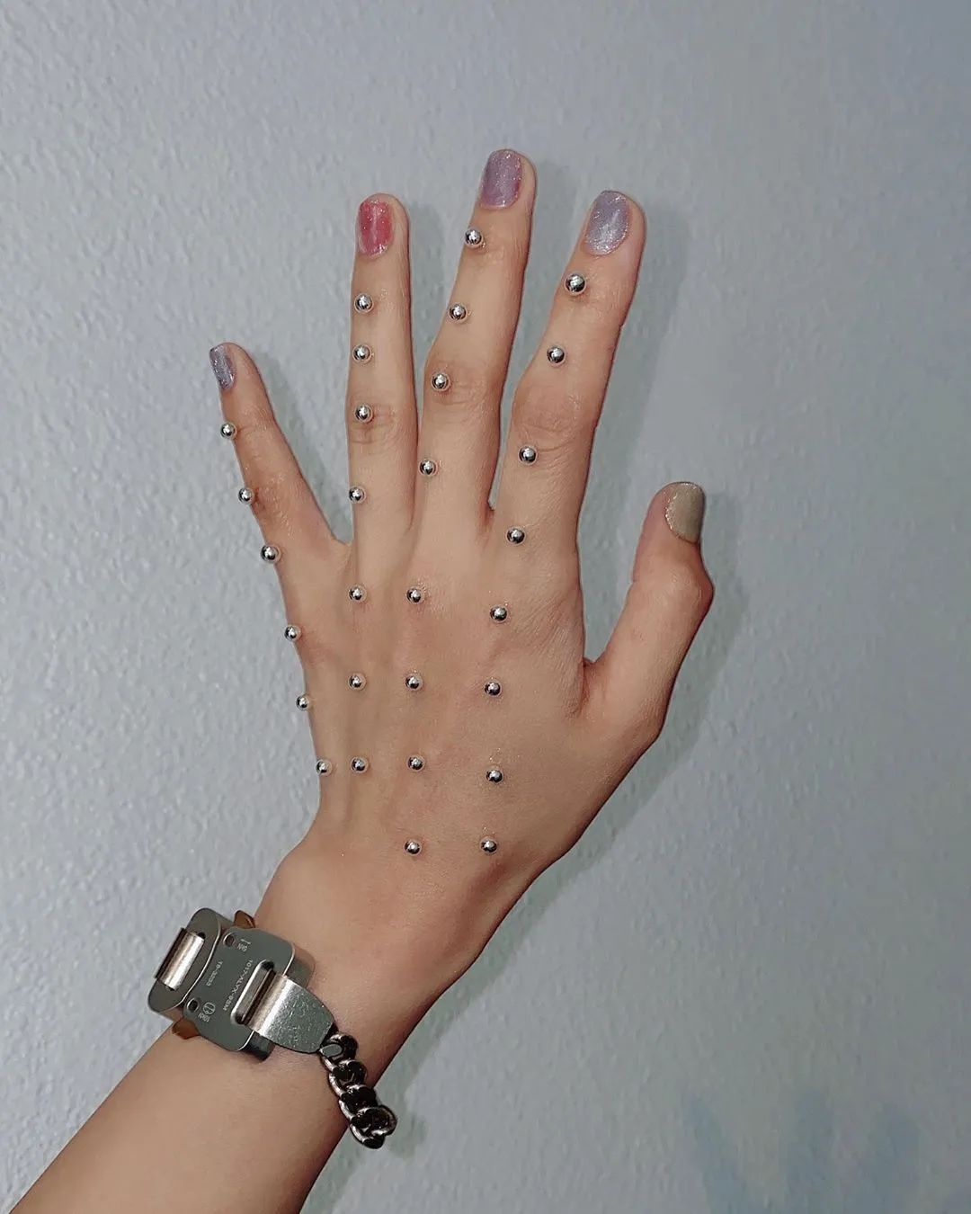 关于blackpink美甲,blackpink日常美甲