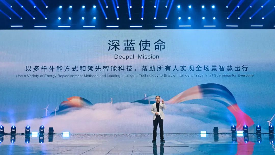 深蓝要让“平权理念”更深入人心