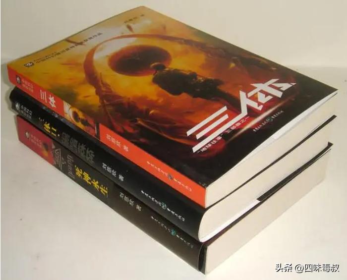 当飞船撞见魔鬼，神学便附体在科学身上