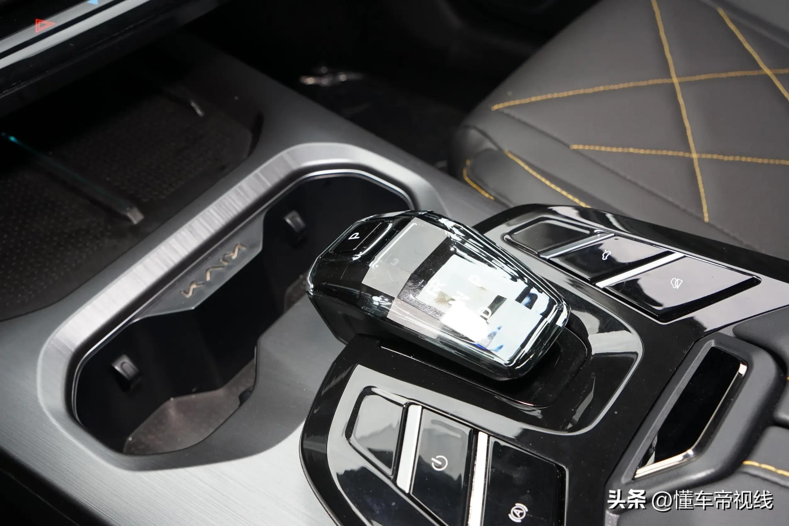 凯翼昆仑300说车,凯翼昆仑300天际版试驾