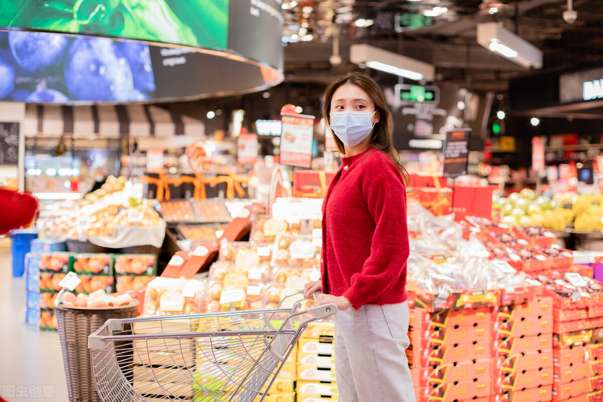 超市鸡蛋的利润有多大,00后小伙开超市鸡蛋卖1毛一斤