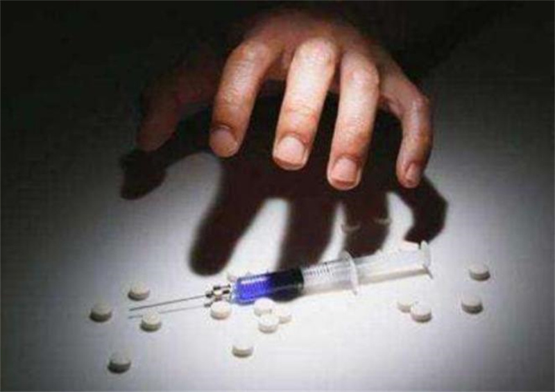 00后女孩试药赚外快,女子试药一次赚10万