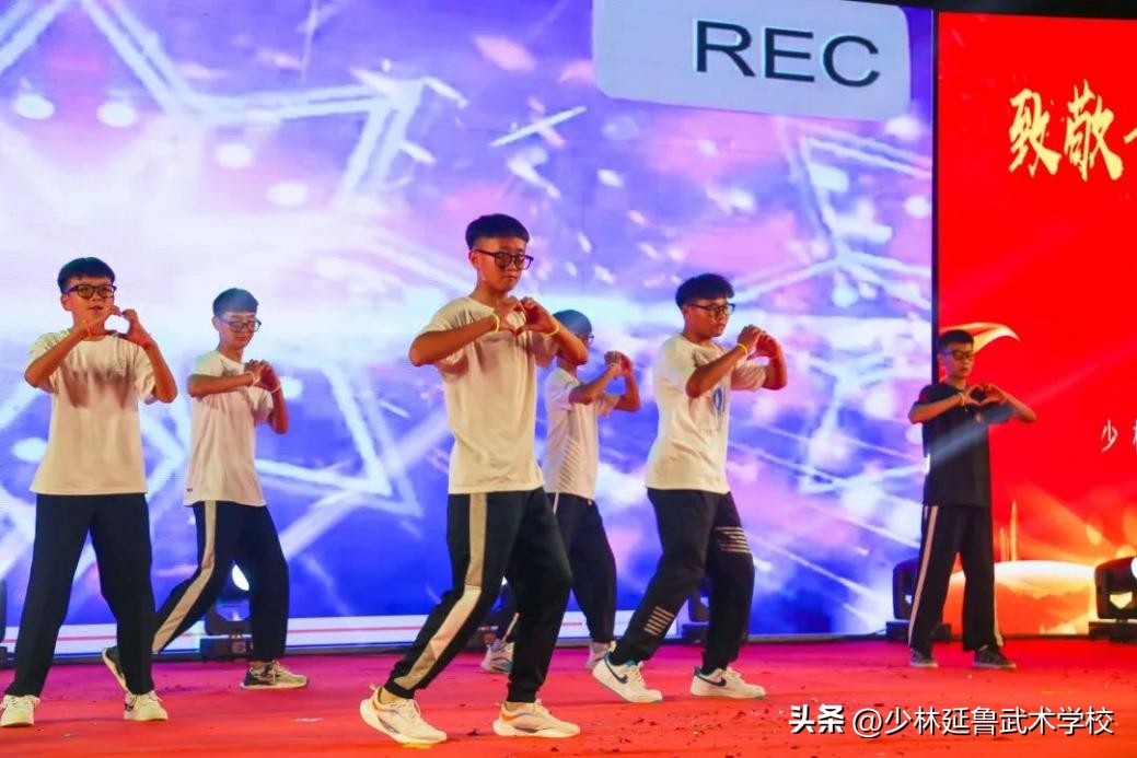 鑷存暚闈掓槬绛戞ⅵ鏈潵涓婚鍥㈡棩娲诲姩,鑷存暚闈掓槬鑺傜洰