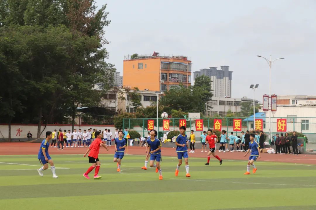 奔跑吧少年校园足球比赛,奔跑吧少年足球比赛