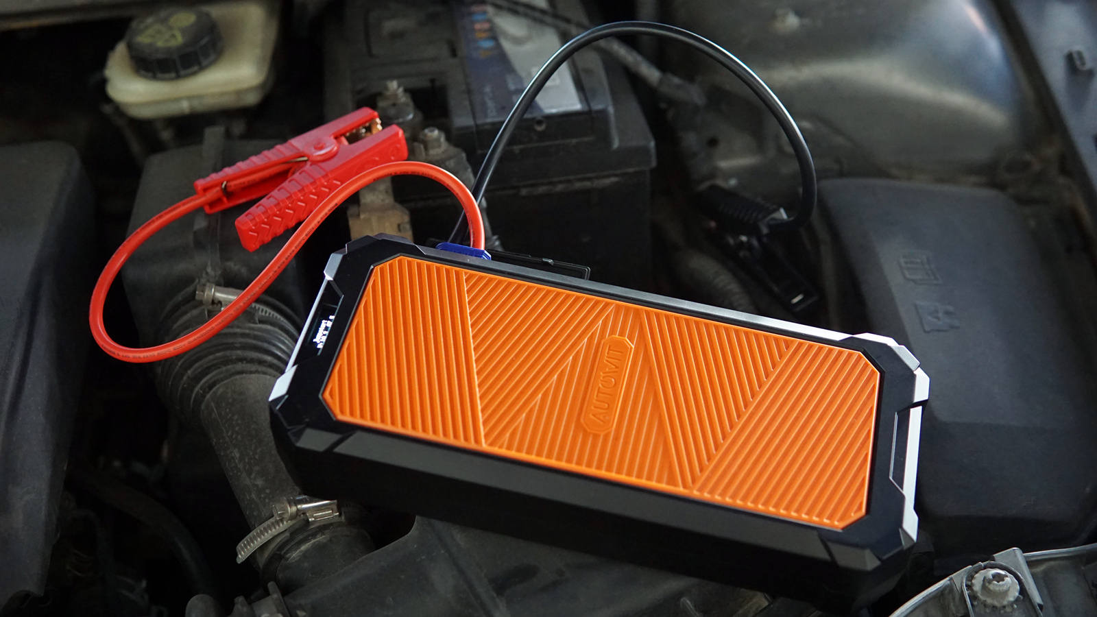 汽车启动应急电源瞬间没电了,汽车应急启动电源24v无法工作