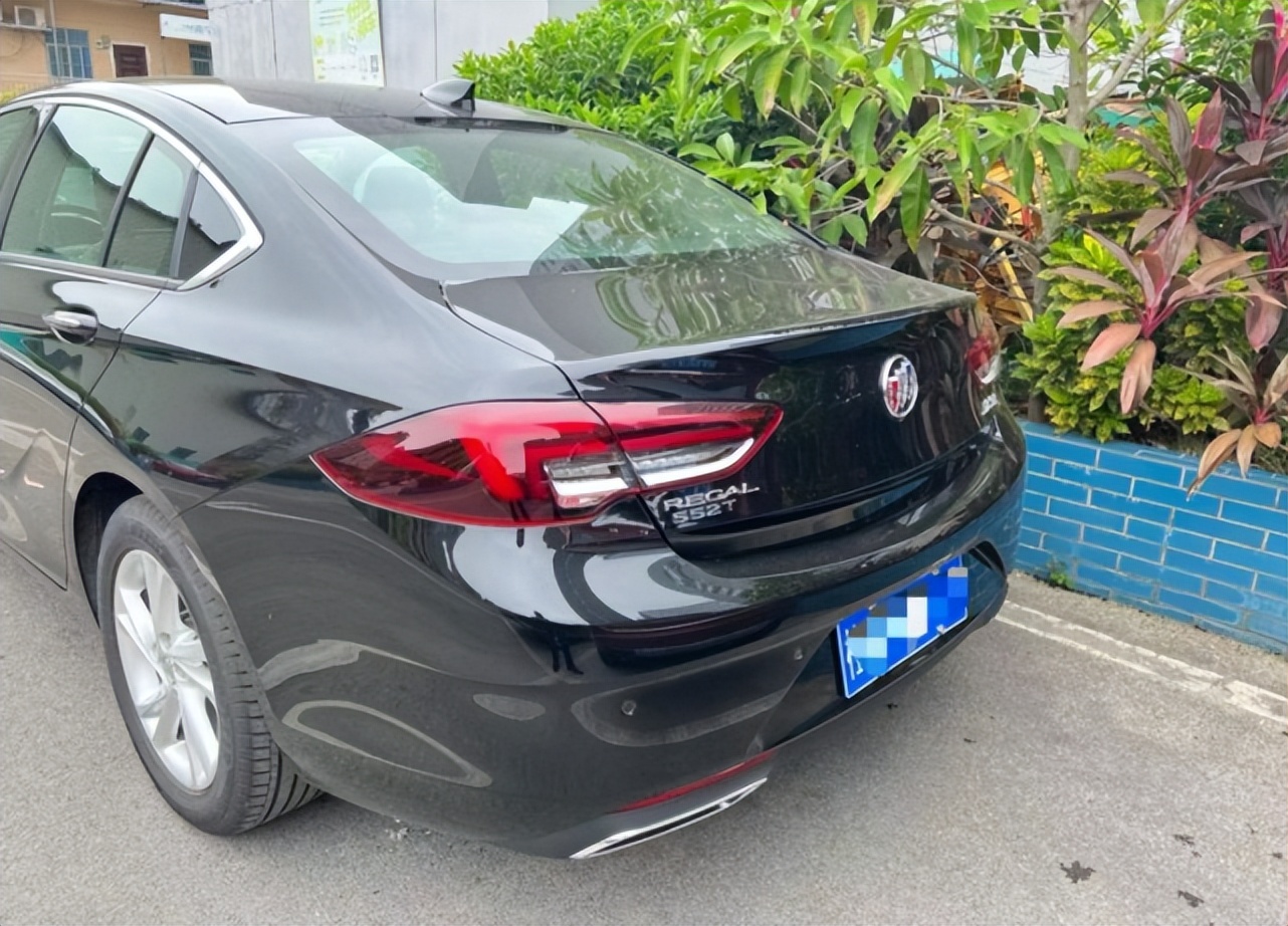 买别克君威值吗车主说了大实话,别克君威提车真实感受