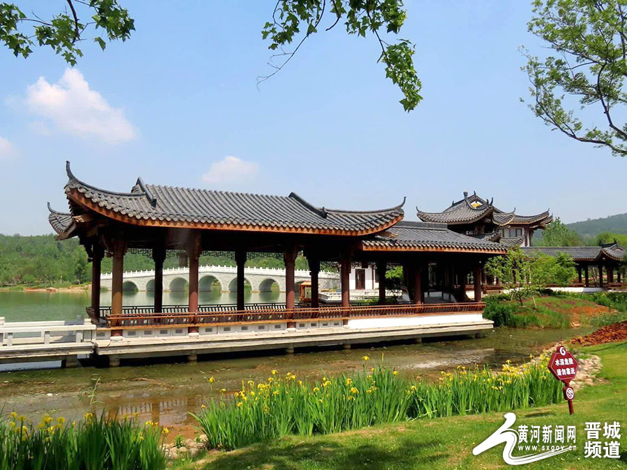 龙马湖公园一日游,龙马湖公园风景优美