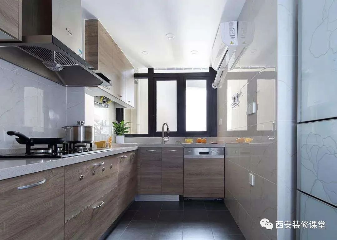 厨房装空调怎么留电,厨房要装多少匹的空调