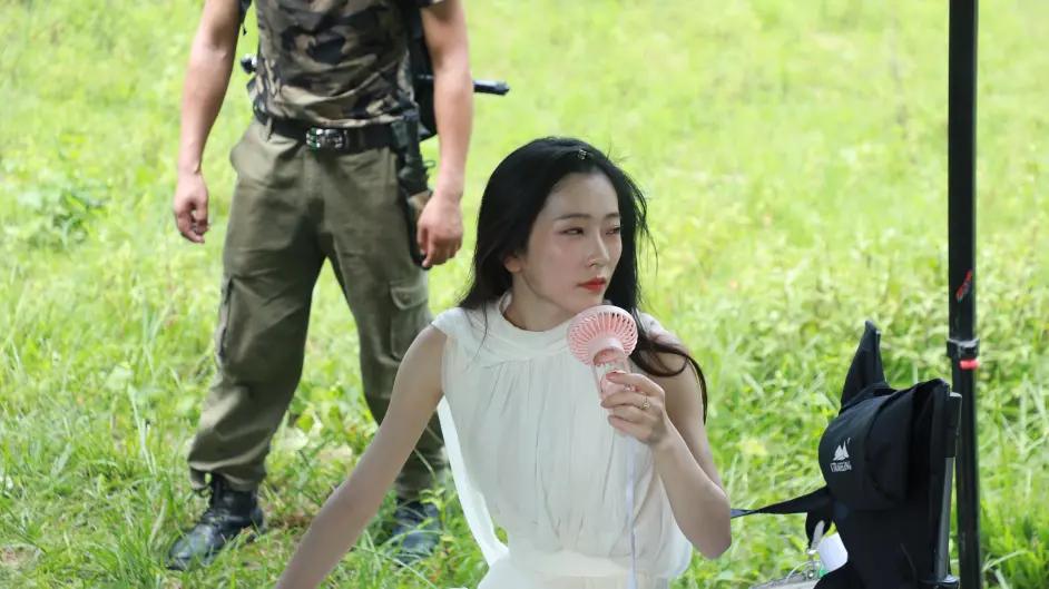 无人荒岛上的巨蟒,巨蟒流落荒岛