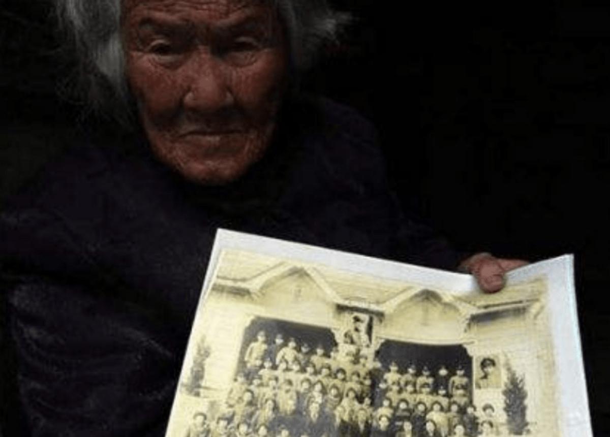 日本女子隐藏身份,日本女人被暴露身份