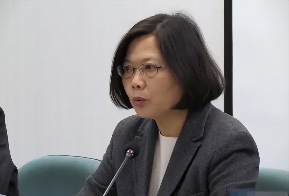 美媒爆料近百位议员内幕交易,台媒称美议员再度窜台