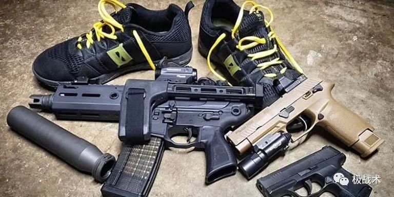 男靴作战靴如何选择,如何选择脚型靴子