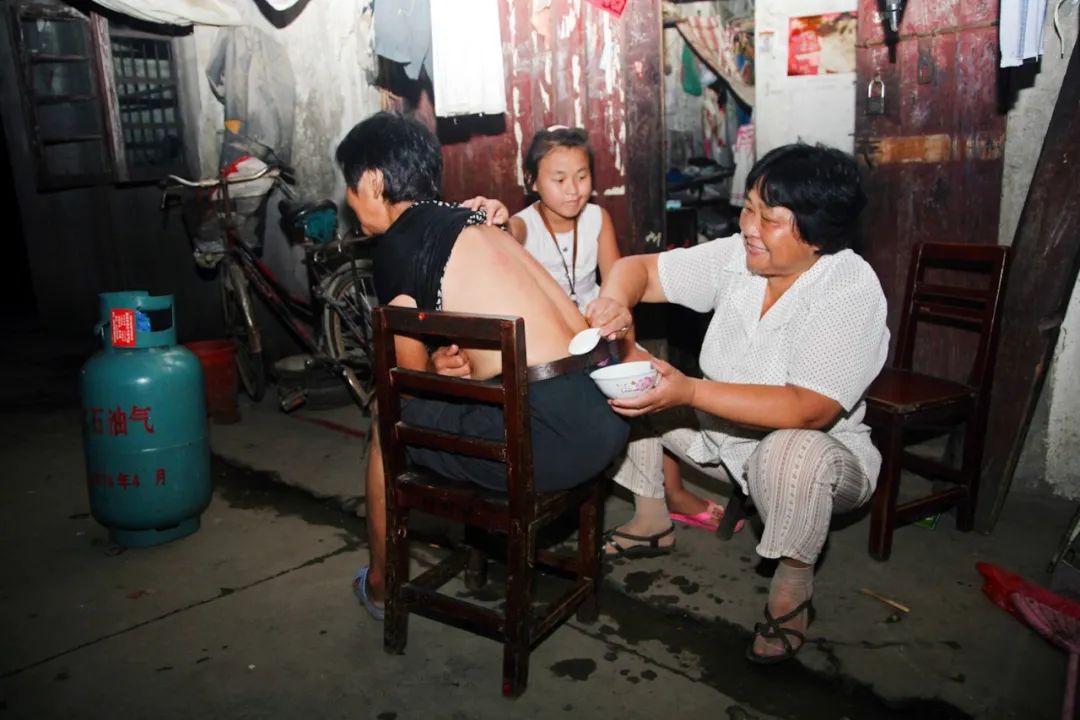 15年前的老照片里旧时光,15年前绝版弄堂