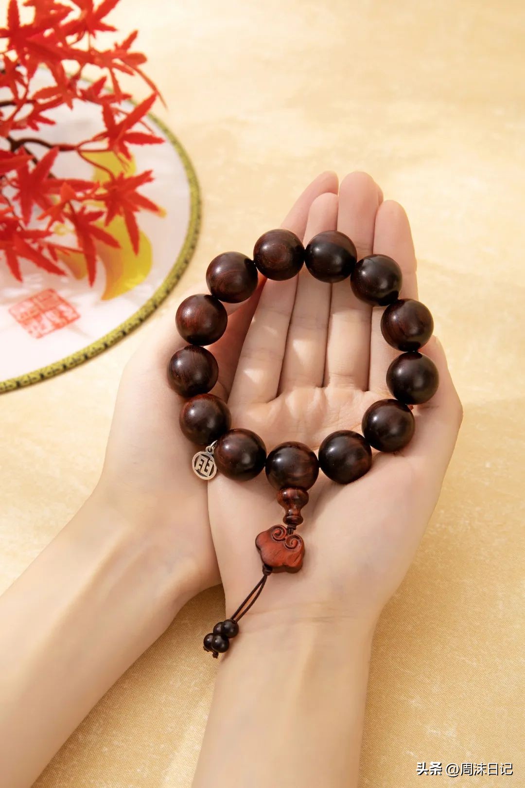 堪称“帝王之木”的印度小叶紫檀,越盘越好看,“真香”