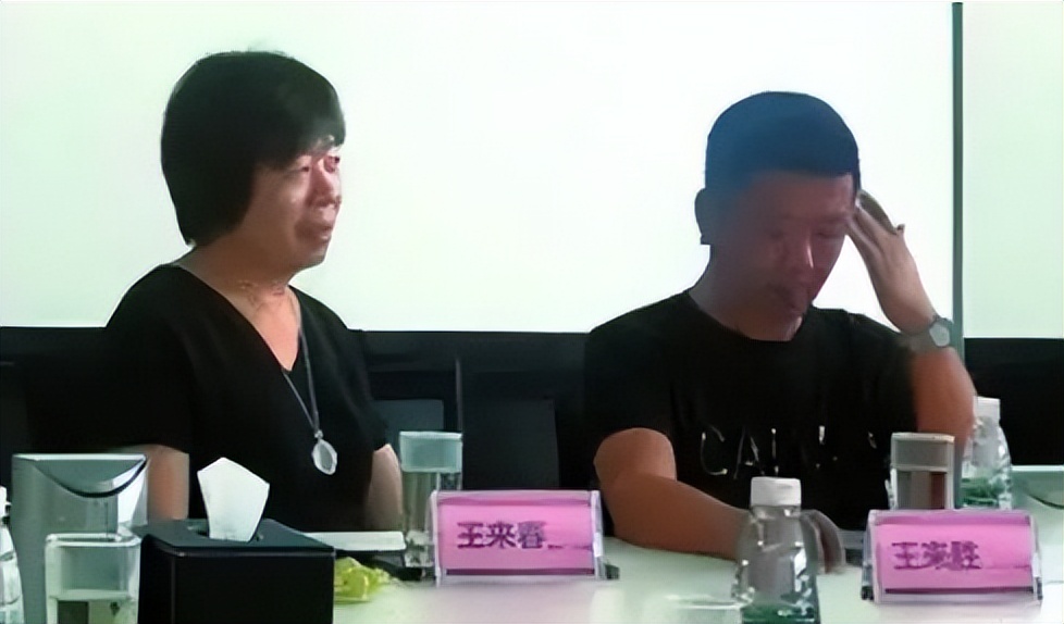 富士康打工妹身价580亿,富士康最牛妹子