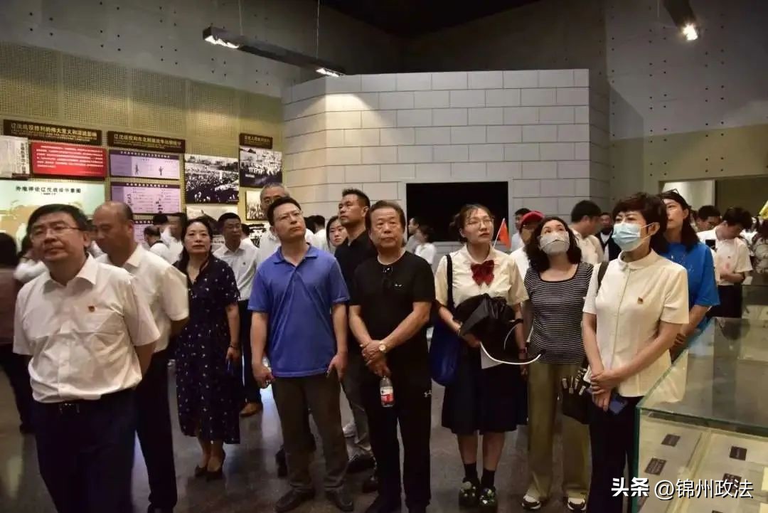 【锦州见，一直等！】北京企业专家代表团一行莅临滨海电商基地考察