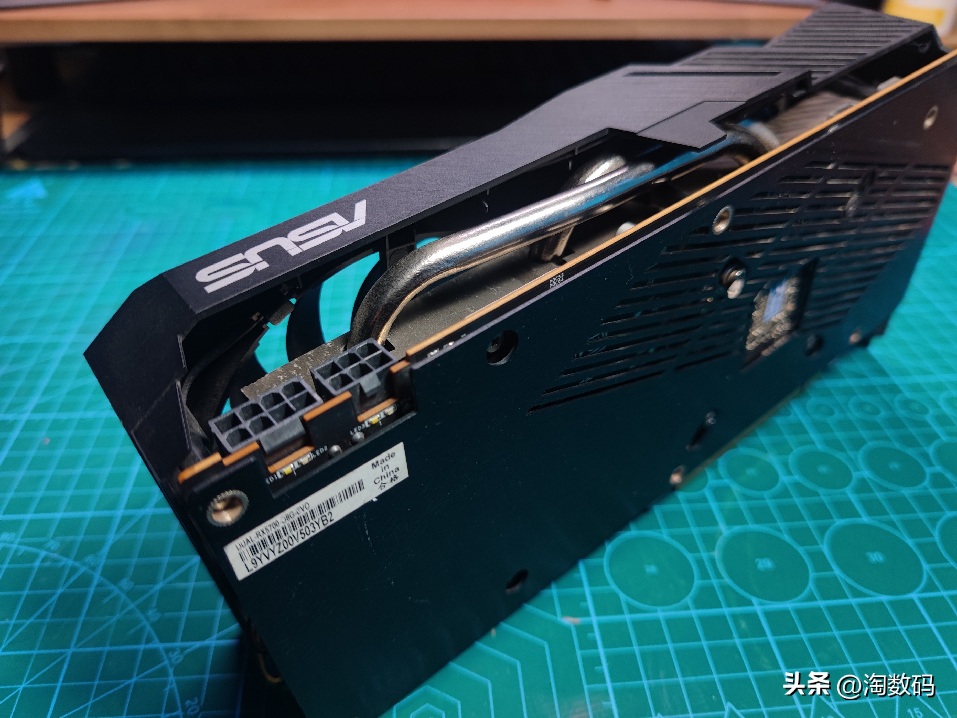 头铁矿卡配矿电:¥666块华硕RX5700+¥109块鑫谷金牌1250W装个机