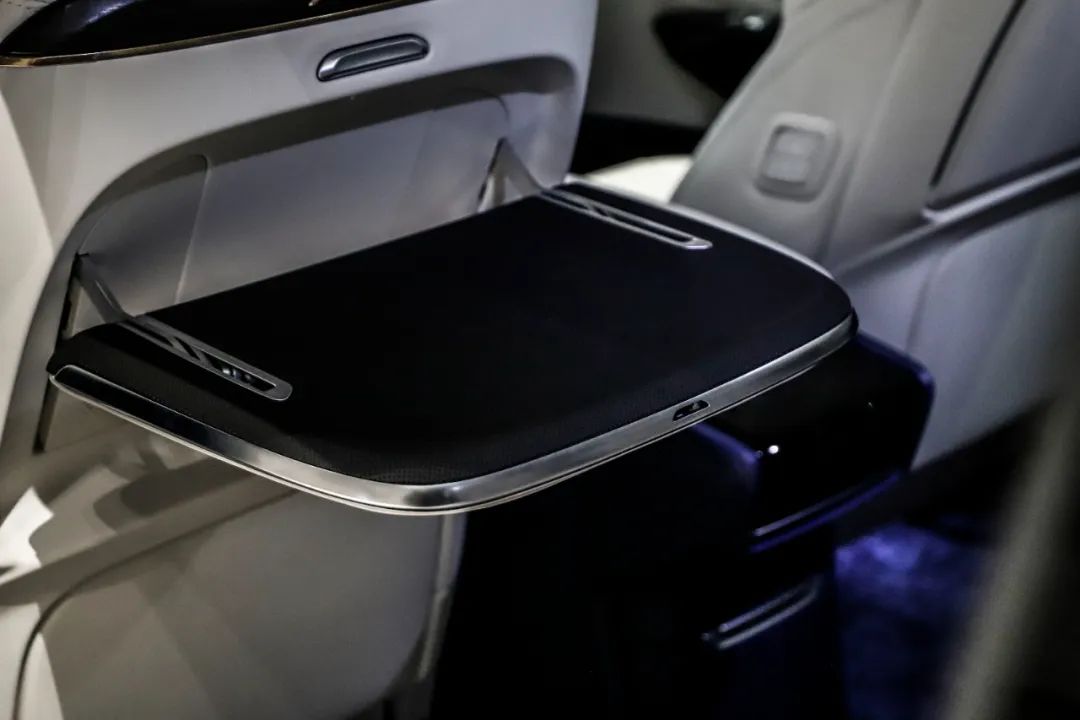 别克gl8星空顶,别克世纪星空顶