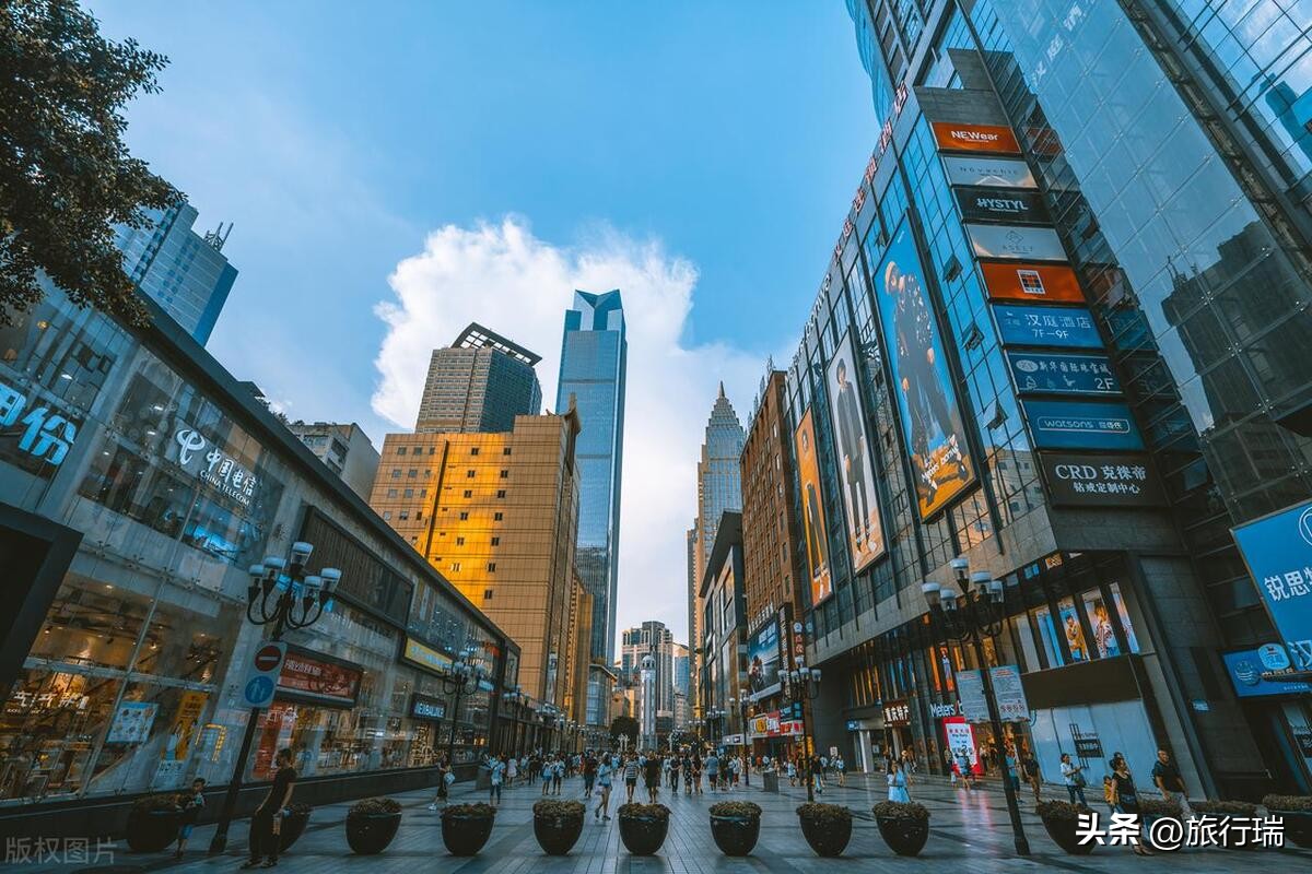 重庆攻略十个必须要去的地方,到没去过的地方走走
