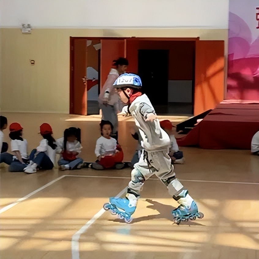 小学幼小衔接活动简报,幼小携手开展幼小衔接活动报道