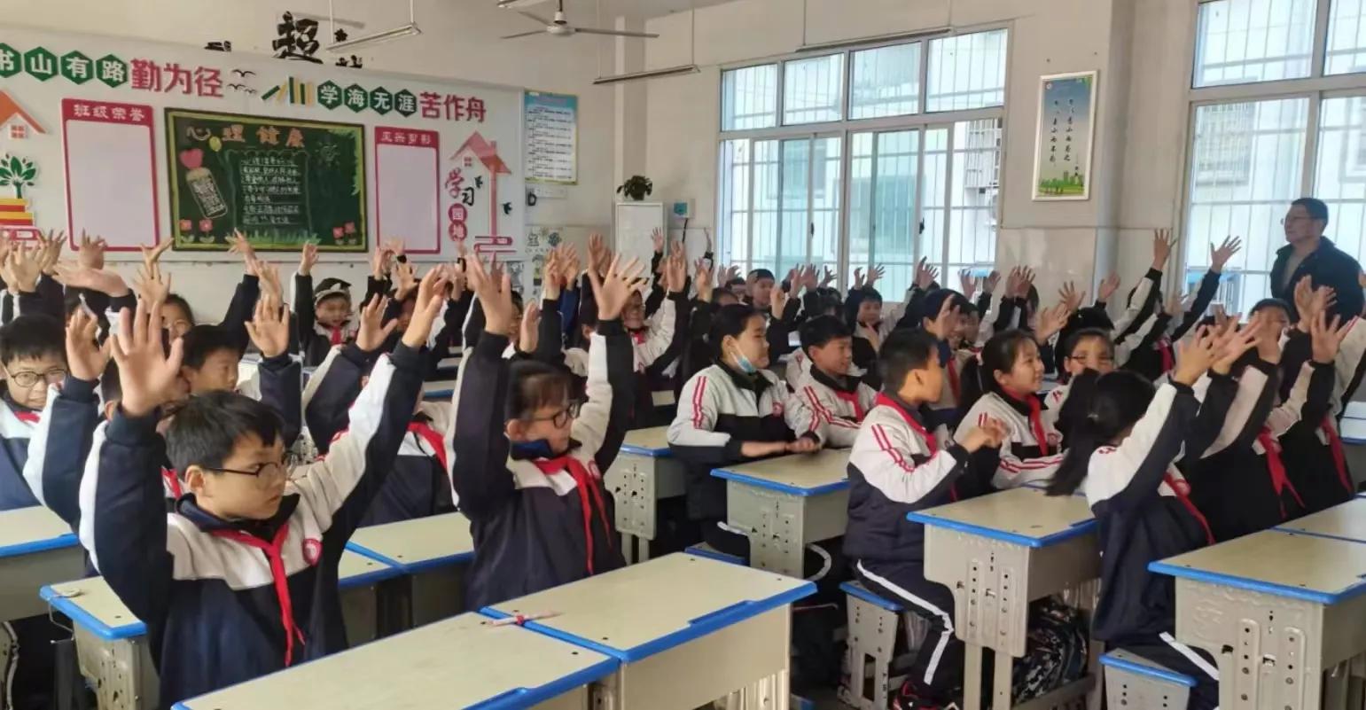 淅川九小学校六一表演节目,淅川九小