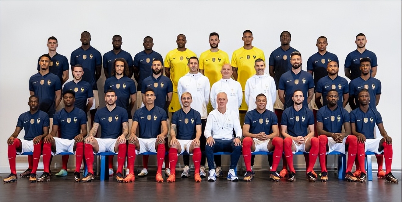 世界杯进球加拿大队秒变“加纳队”：庆祝画面全是黑人