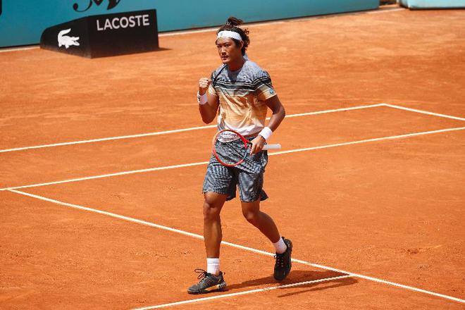 张之臻玩笑成真:大家陪我过山车吧,罗马赛意外告负，但天空无极限