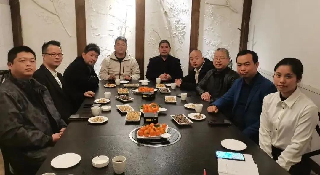 多图阐释一句话：在重庆的河南人很团结……