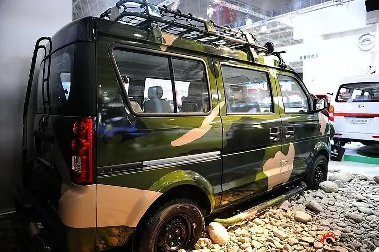 最经典的面包车排行榜,四驱面包车最适合穷人的三款车