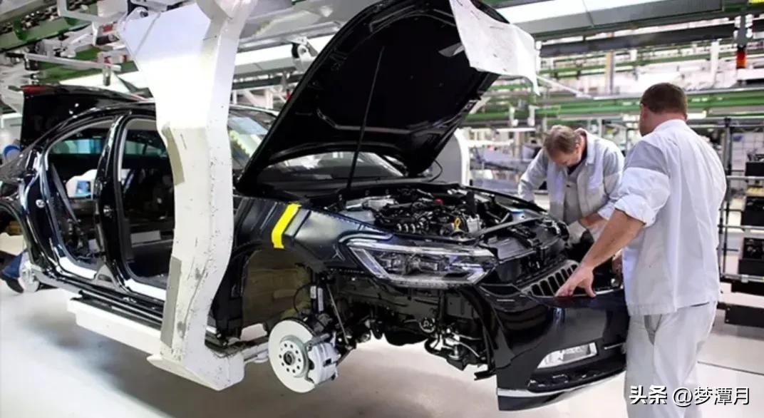 德国*灯区红**合法化,橱窗女郎持证上岗,为何女郎多数不是本国人?