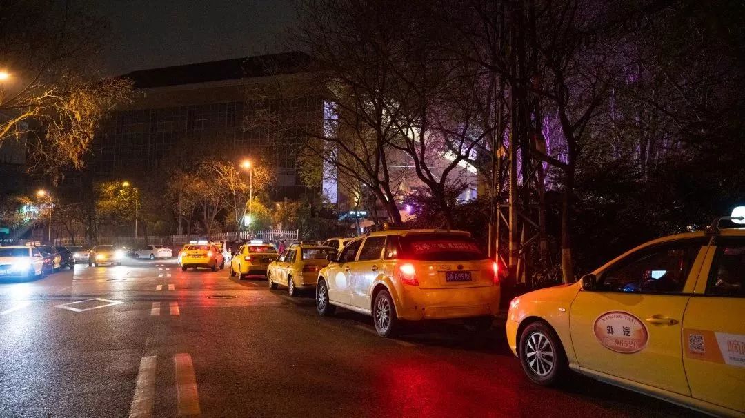 我们先大乱后小乱---南京蹦迪野史