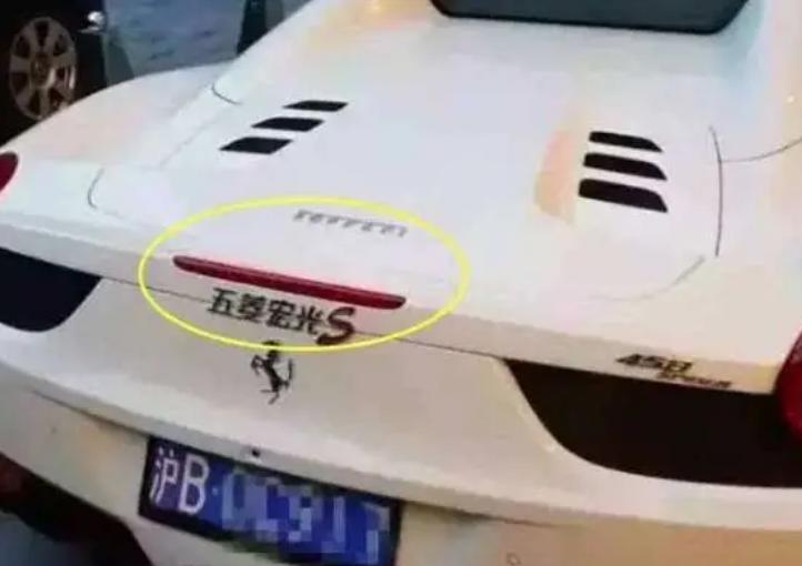 一辆大奔落地价是多少,一辆大奔2019年多少钱