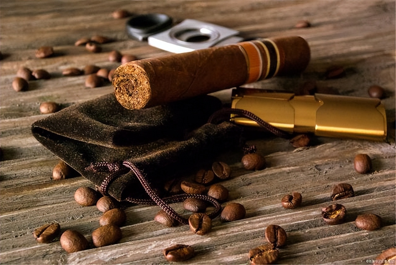 香烟硬包和软包区别,香烟为什么要分硬包软包