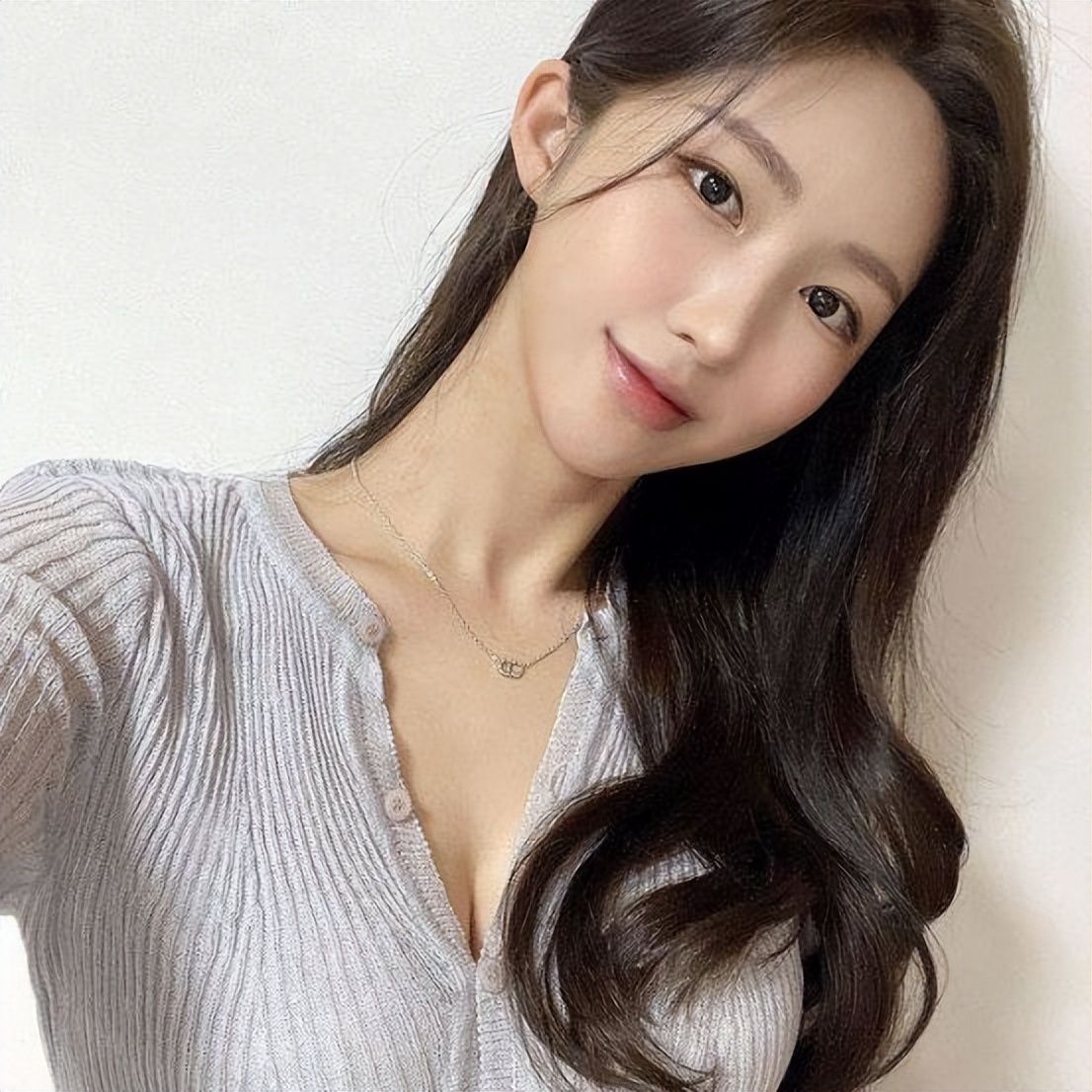 韩国女人为啥没有斑,为什么韩国女人不长斑