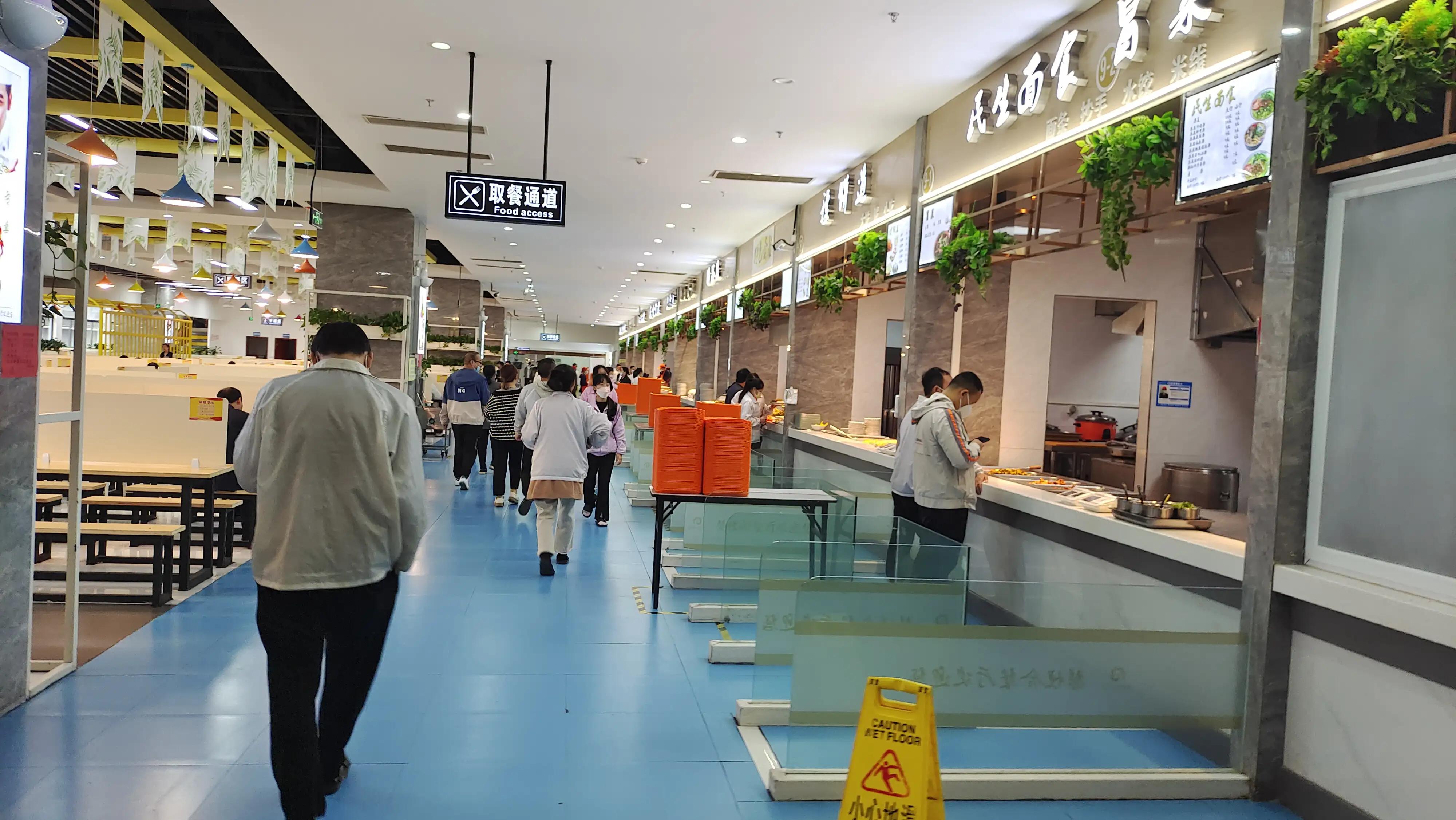 郑州富士康的创新创业历程,富士康造车发展历程