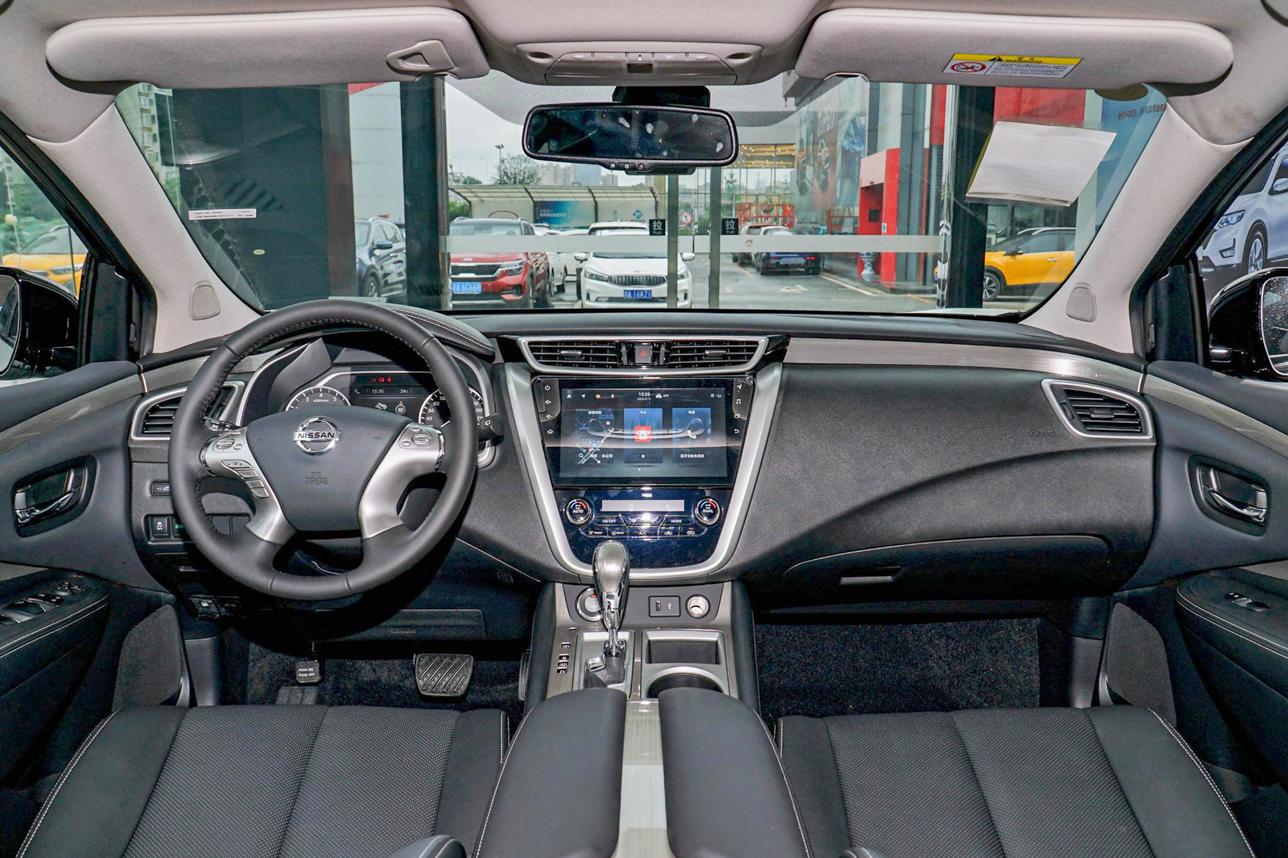 低估的好车楼兰,被低估的中型豪华车