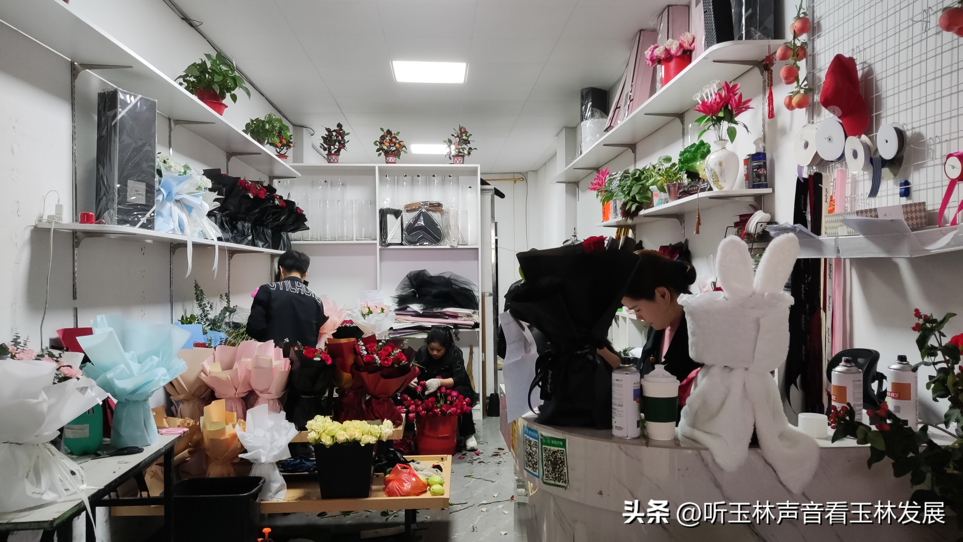 情人节火爆鲜花花束,情人节鲜花火爆预定中