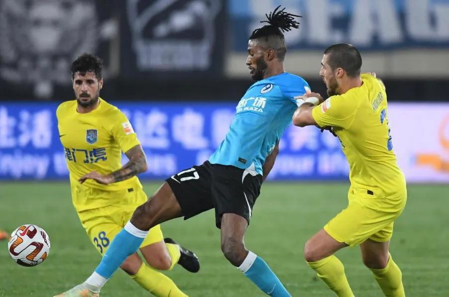 天津泰达vs武汉,天津津门虎vs武汉三镇赛后