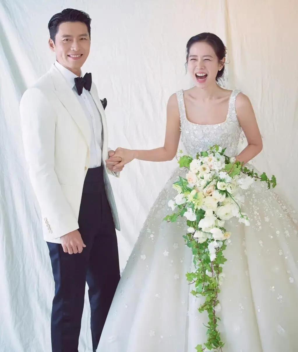 rain娶金泰熙粉丝的反应,rain娶谁了