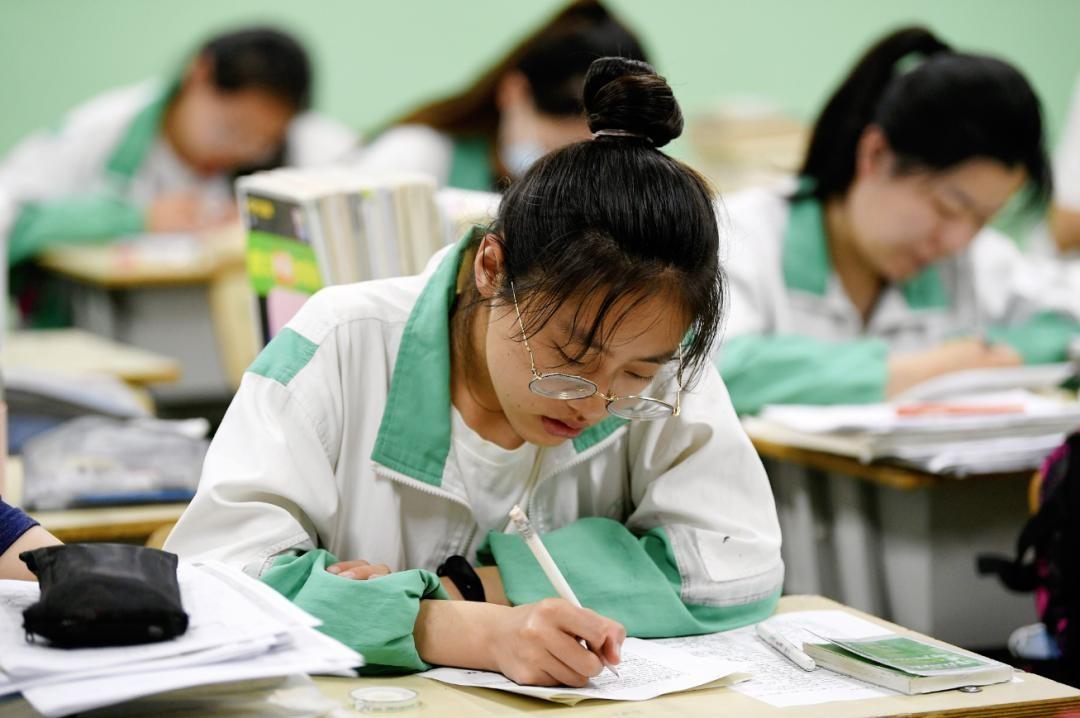 公共卫生与预防医学最吃香的专业,未来比较吃香的大学专业