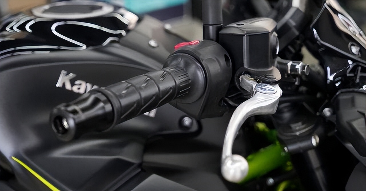 10万川崎z800买什么摩托车,川崎10万z900