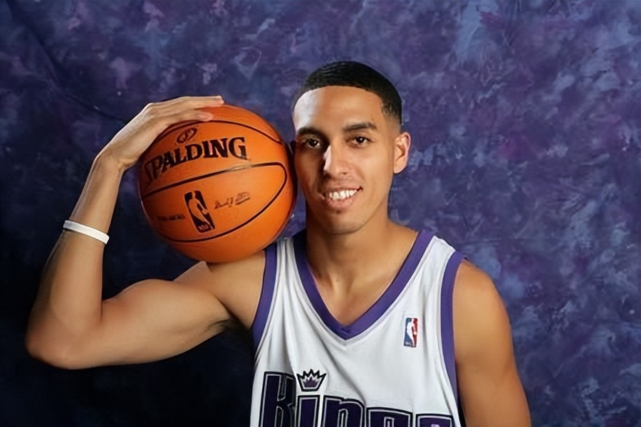 04年状元霍华德,04届nba选秀状元