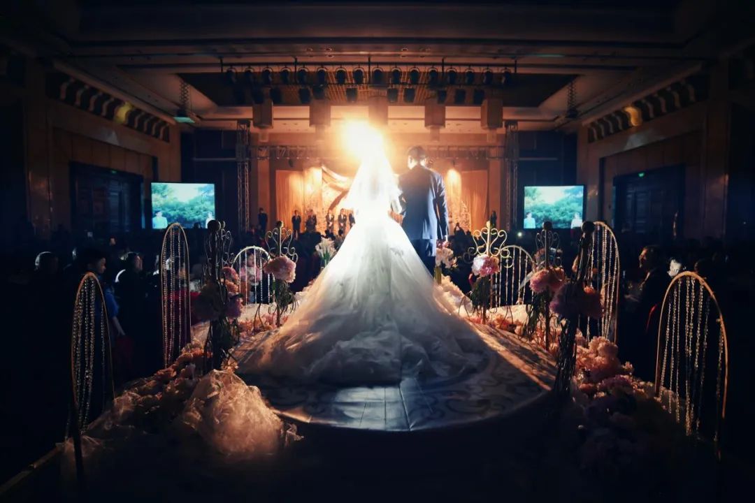 数码单反编年史黄金时代尼康,尼康数码单反最新一代是