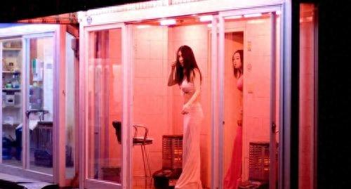 每年“*交性**易额”高达14万亿，情色行业猖獗，韩国为何沦落至此？