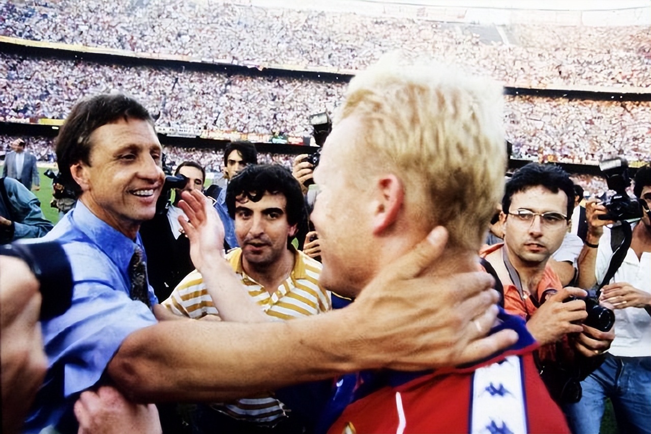 名宿皮克评哈维和拉波尔塔,拉波尔塔回应哈维